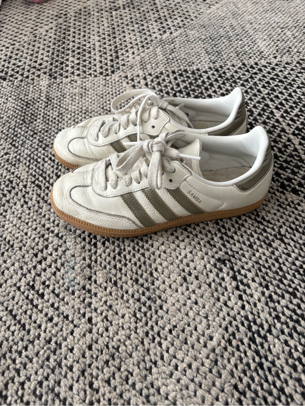 adidas Samba Sneakers in White with Gum Sole and Silver Stripes - Picture 3 of 3